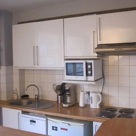 Calme Proche Metro *