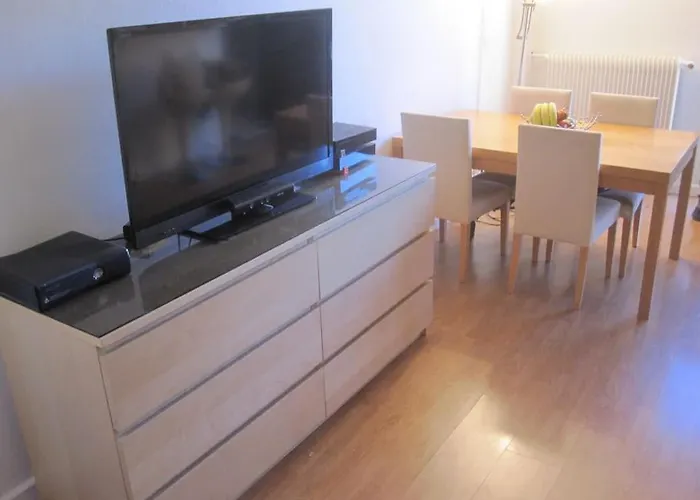 Calme Proche Metro アパート パリ